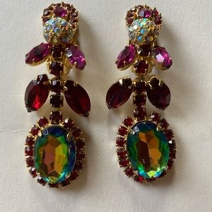 Antique clip on drop rhinestone earrings 2.5” long